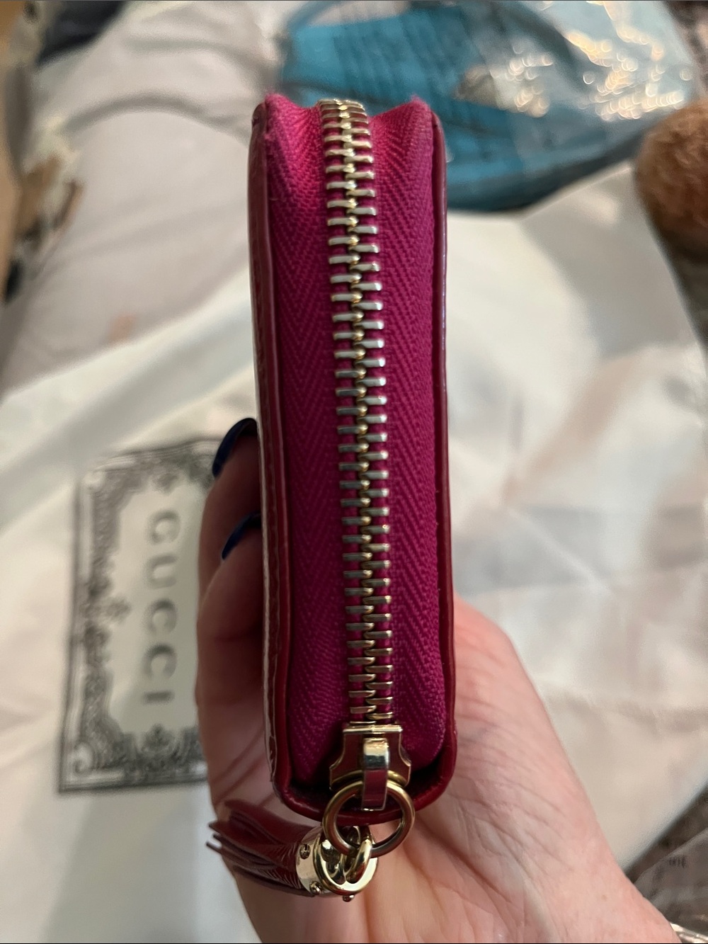 EUC Gucci Fuchsia Patent Leather Soho Zip Around Wallet with Tassel and Dustbag - Picture 16 of 16